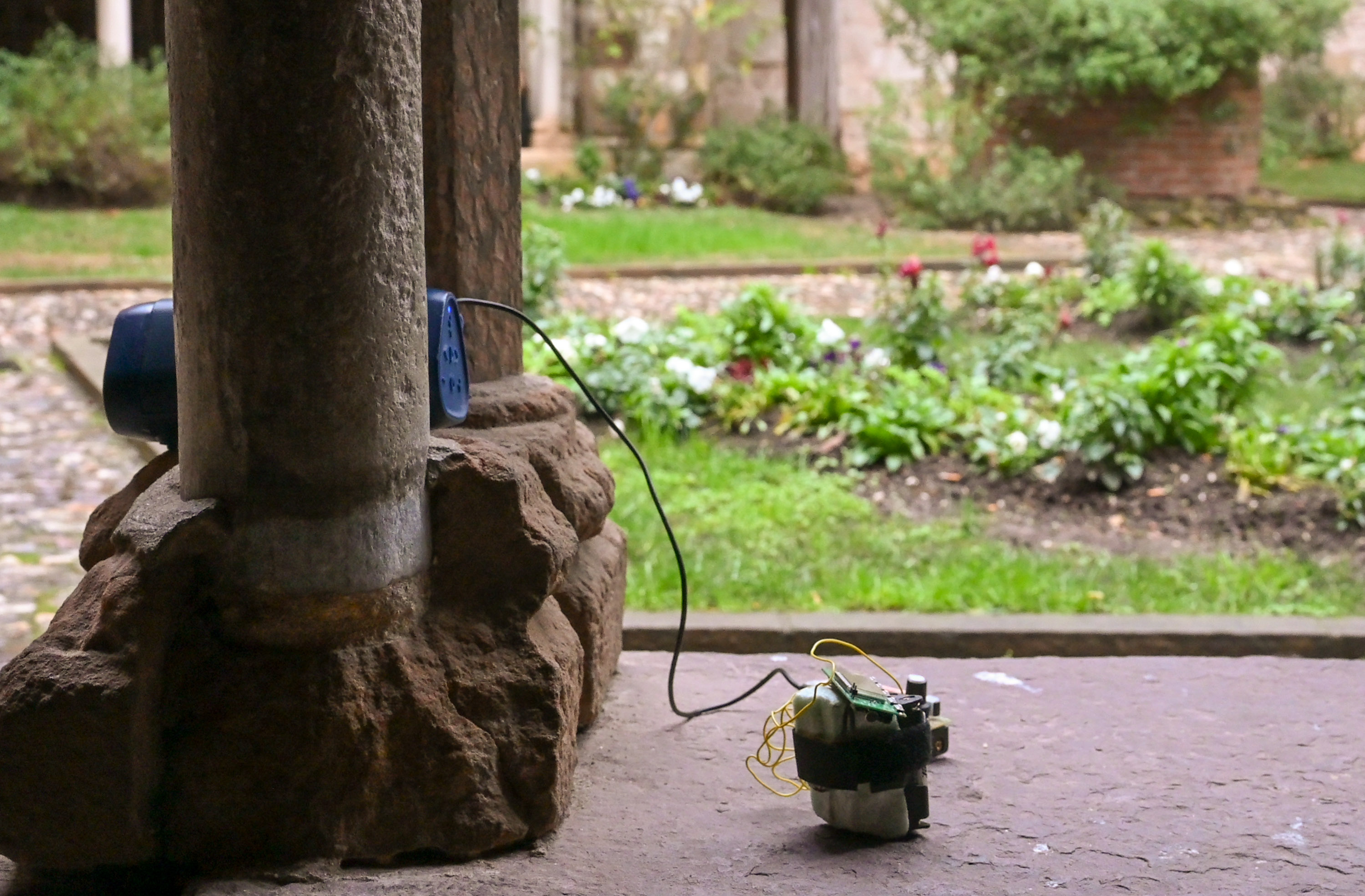 Radio cloister